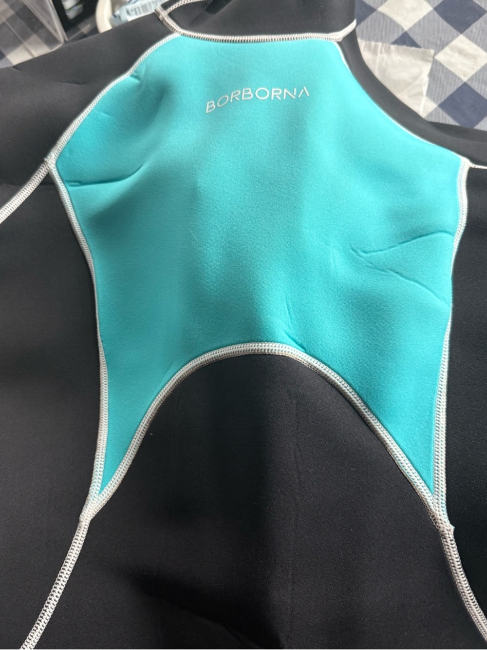 Borborna Black & Teal Wetsuit size M